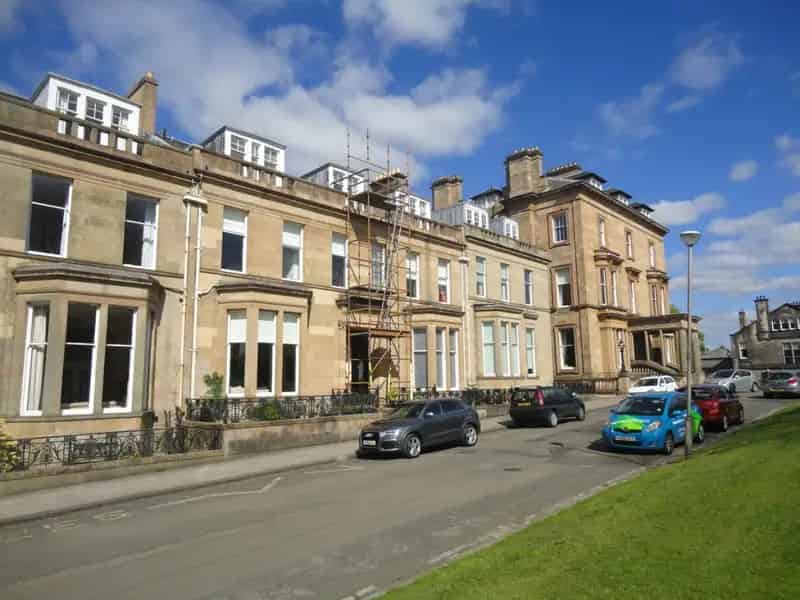 2 Bedroom Flat To Rent Available 11082025
