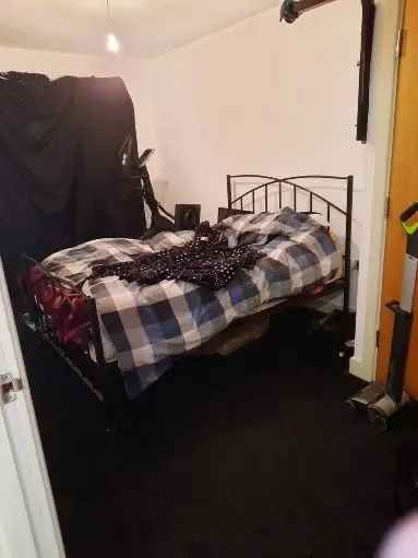 Flat For Rent in Rochford, England