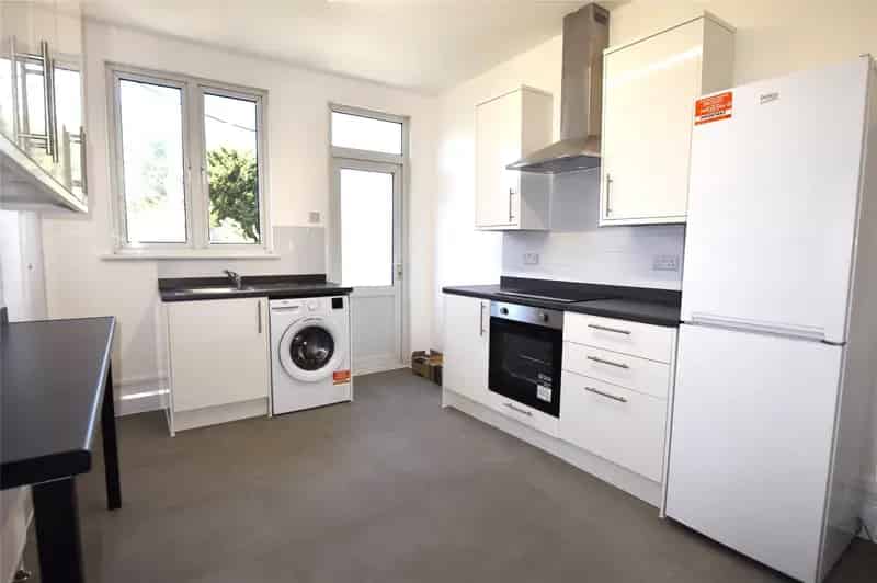 2 Bedroom Apartment to Rent Newly Refurbished