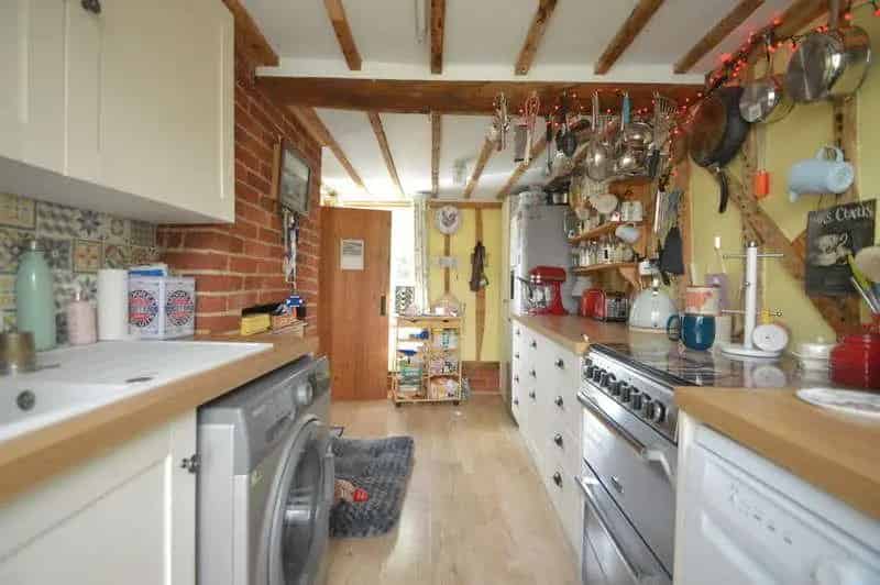 2 Bed House for Sale