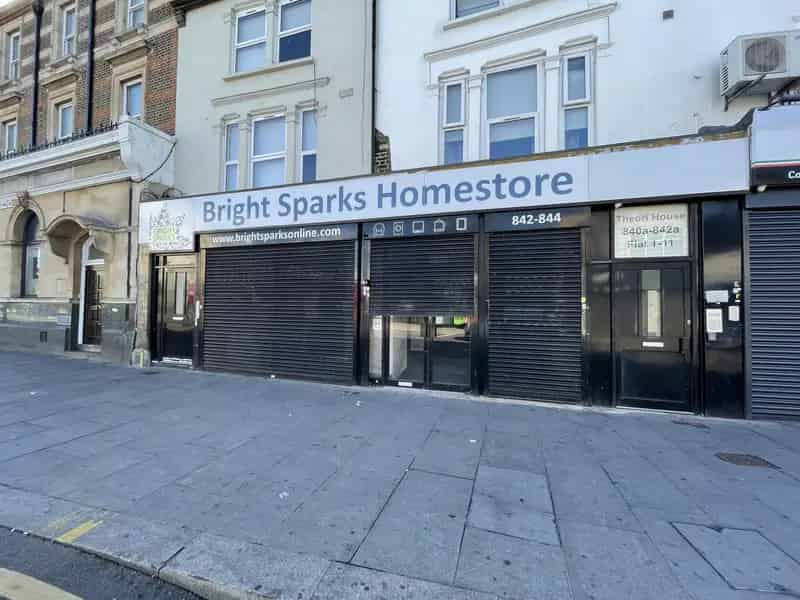 Retail Unit Leyton High Road Bakers Arms Junction