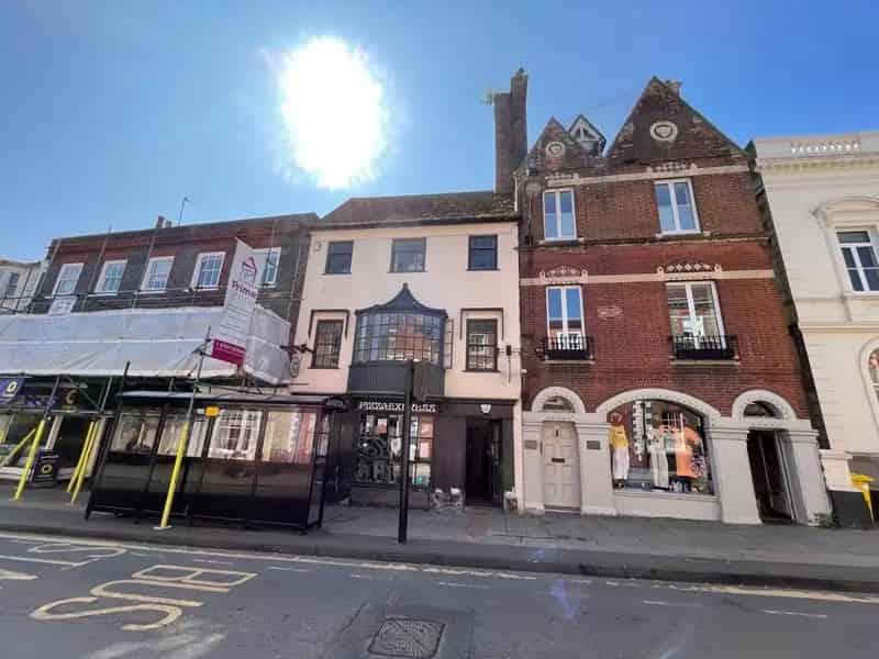 Restaurant Premises for Lease - Former Pizza Express