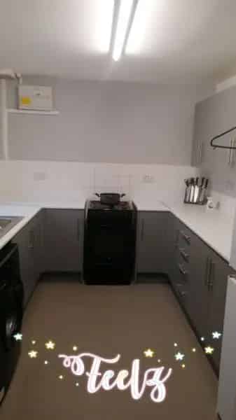 2 Bed House Near Town and Prom