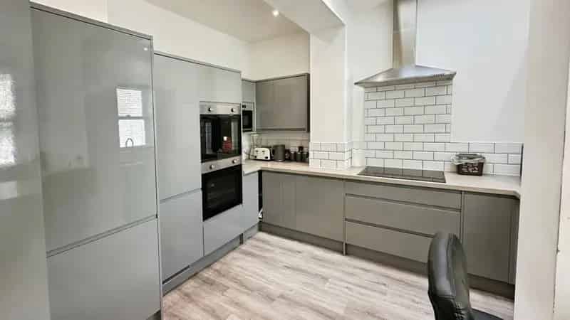 5 Bedroom Period House For Sale