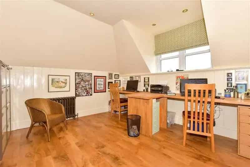 6 Bed Victorian Townhouse with Annexe for Sale