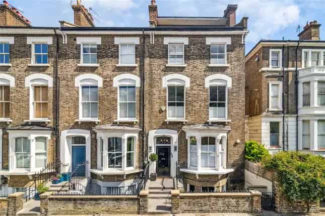 Primrose Hill Family Home  Fitzroy Road  Large Terraced House