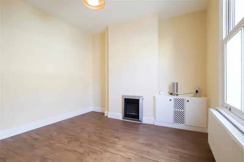 2 Bedroom Victorian Terraced House to Rent