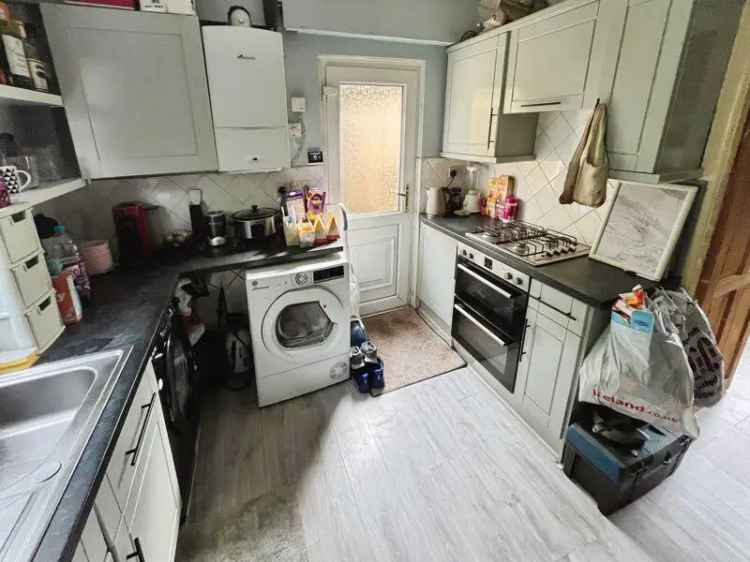 3 Bedroom Semi-Detached House for Sale in Breightmet
