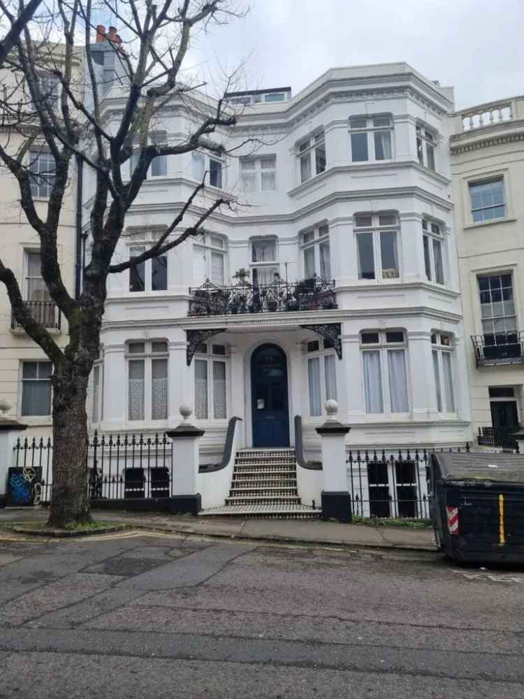 Modern Studio Flat in Central Brighton - Patio Garden