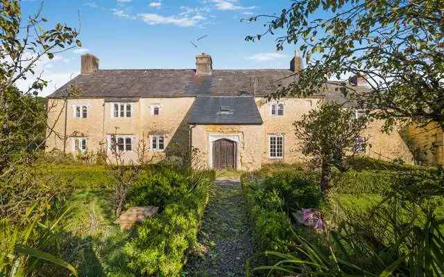 Gelynis Farm, Morganstown, Cardiff, CF15 8LB | Property for sale | Savills