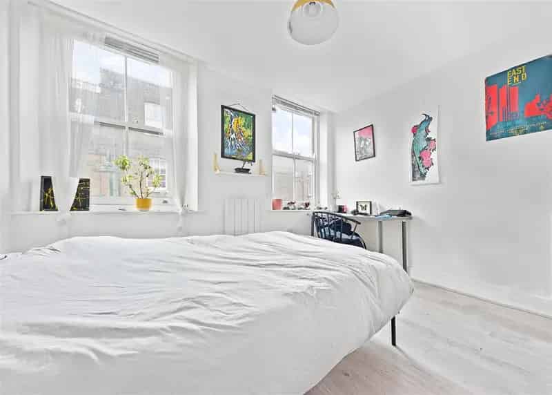 2 Bedroom Apartment near Brick Lane East London