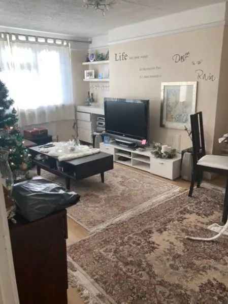 Flat For Rent in London, England