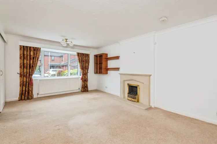 Stunning 4-Bedroom Detached Family Home with Conservatory and Double Garage