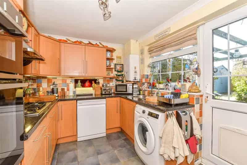 3 Bedroom End Terrace House for Sale in Staplehurst