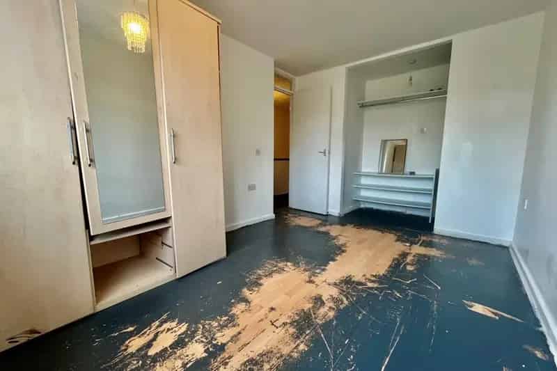 Spacious 3-Bedroom House Cottingley - Zero Deposit Guarantee