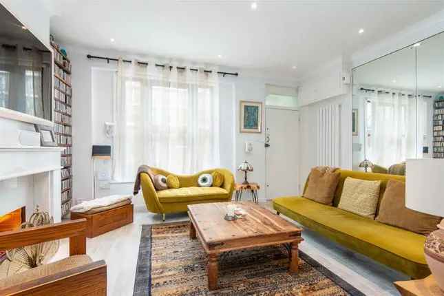 Three Four Bedroom Period House Near Hampstead Heath