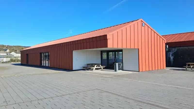Retail Unit & Studio Loch Gilp Ardrishaig Crinan Canal