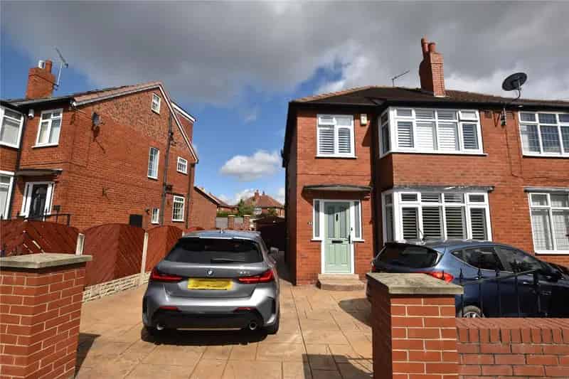 House For Sale , Leeds, England