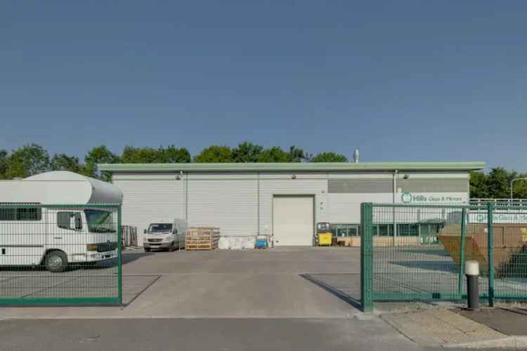 Modern Industrial Units Secure Gated Estate