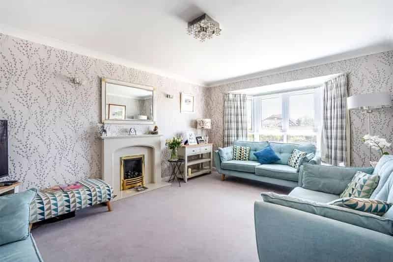 4 Bedroom Detached House for Sale in North Baljaffray