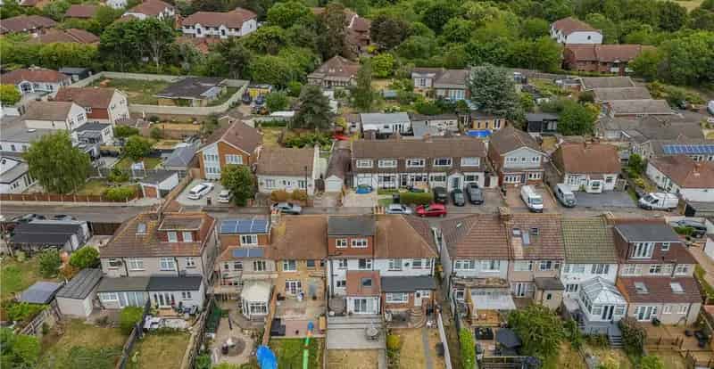 4 Bedroom House for Sale Greenhithe