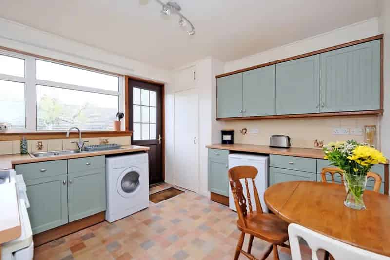 3 Bed Semi Detached House West End Aberdeen