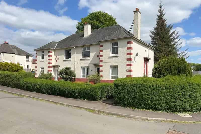 2 Bedroom Flat for Sale Knightswood Glasgow
