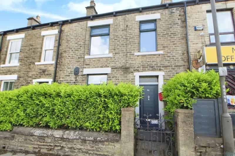 4 Bedroom Mid Terrace House for Sale Gamesley Derbyshire