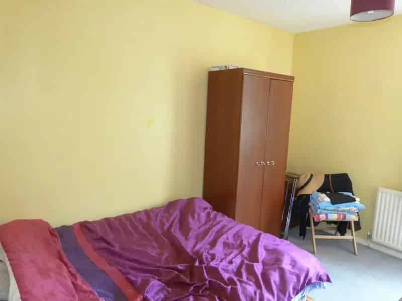2 Bedroom House For Sale Near City Centre
