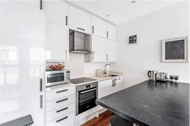 2 Bedroom Flat For Sale 827 SQ FT Ground Floor Duplex Apartment