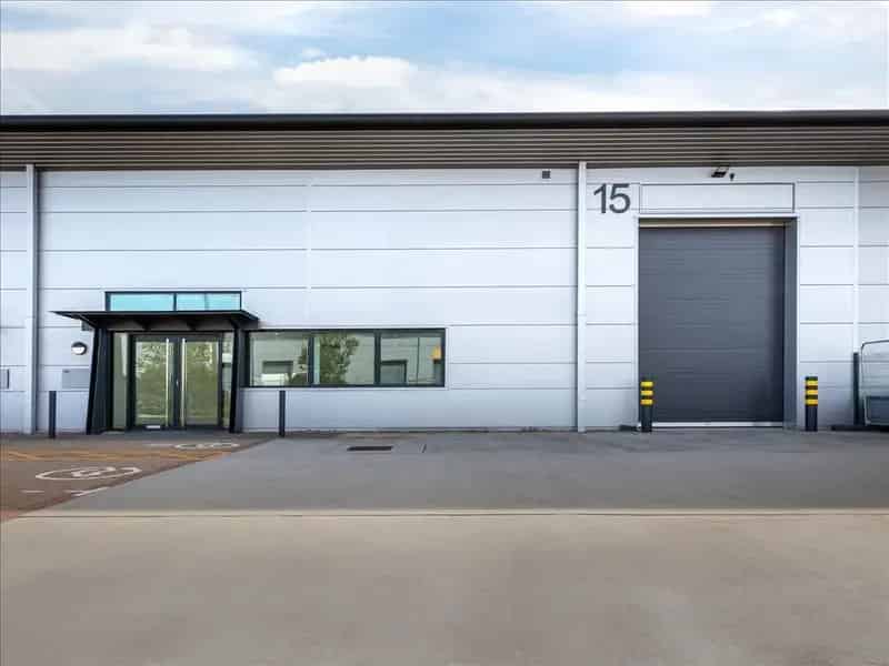 Premier Park Industrial Unit For Lease in Park Royal