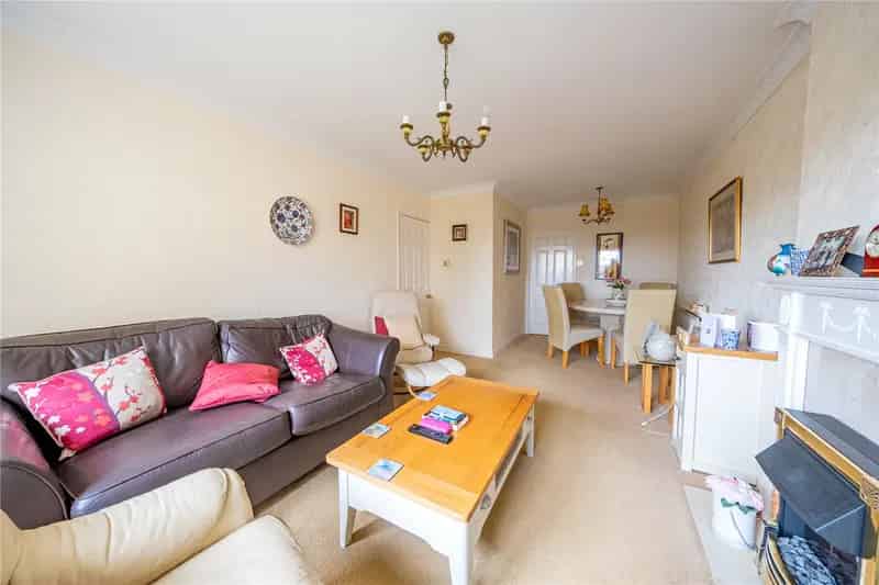 Two Double Bedroom Apartment Alwoodley Leeds