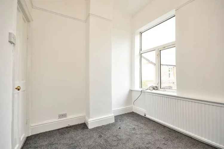 3 Bedroom Semi Detached House to Rent Stockport SK5