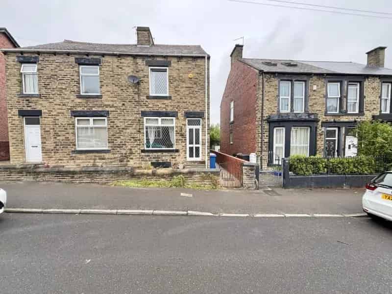 3 Bed Semi Detached House For Sale