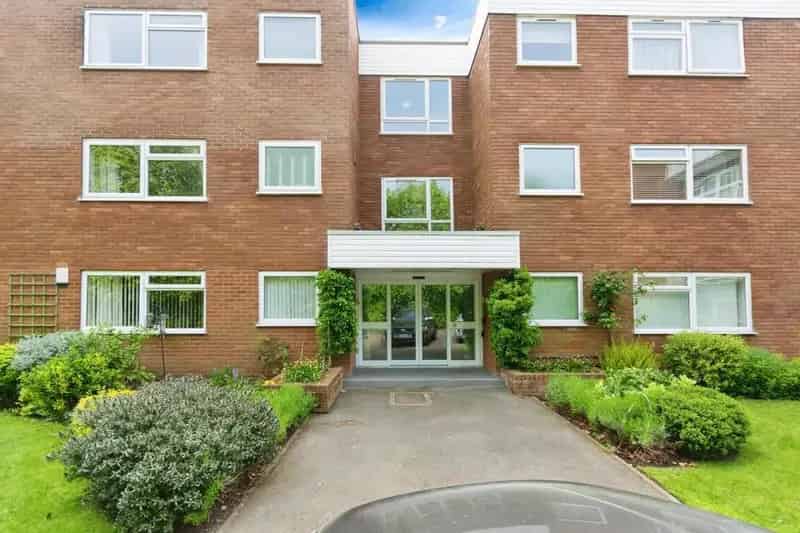 2 Bedroom Apartment for Sale