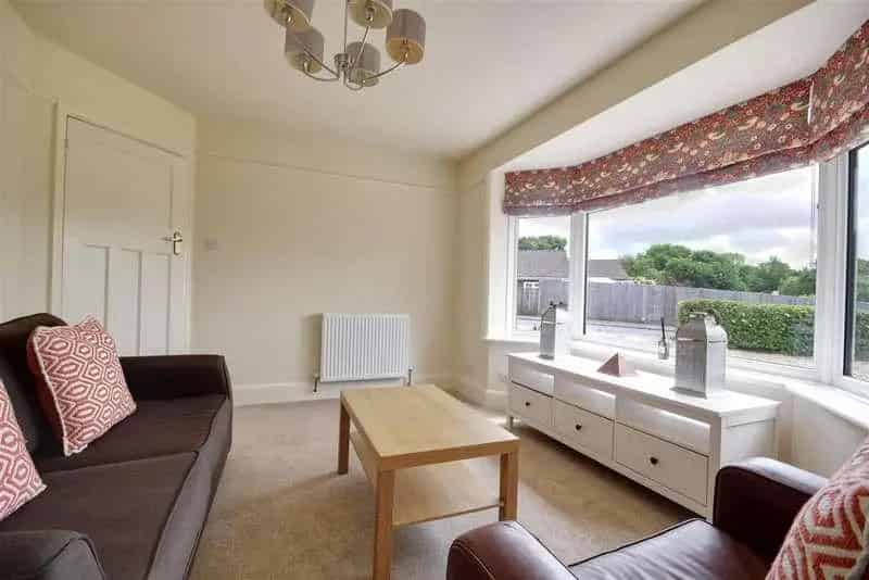 3 Bed House for Sale Broad Oak Village - Fully Renovated Family Home