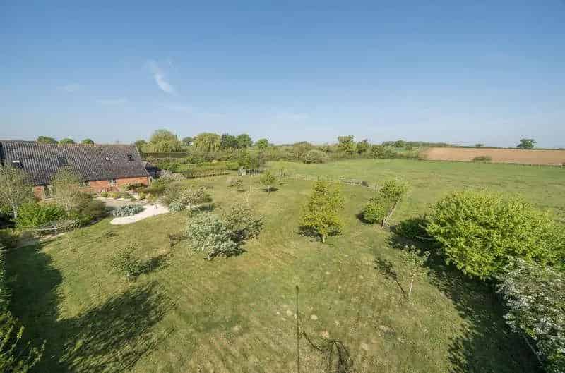 4 Bed Barn Conversion Grade II Listed