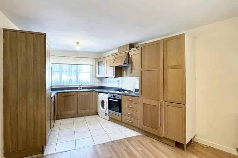 4 bedroom House
 To Rent