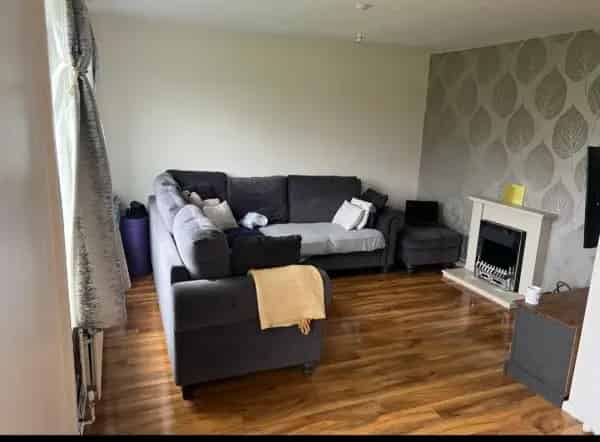 3-Bedroom Split-Level Flat Mutual Exchange - Near Metro