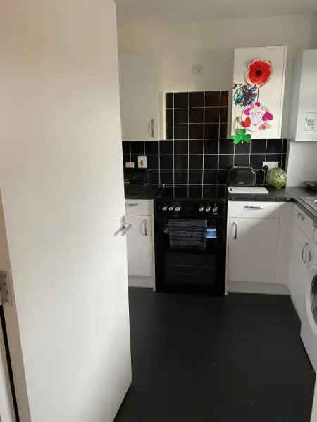 Flat For Rent in London, England