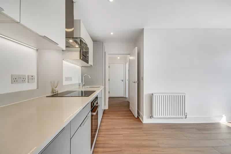 2 Bedroom Flat for Sale