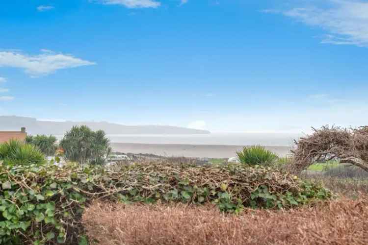 Three Bedroom Bungalow in Wyke Regis Needing Modernisation