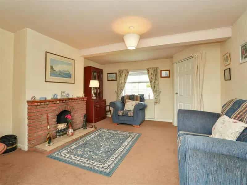2 Bed Cottage For Sale - Sought After Village