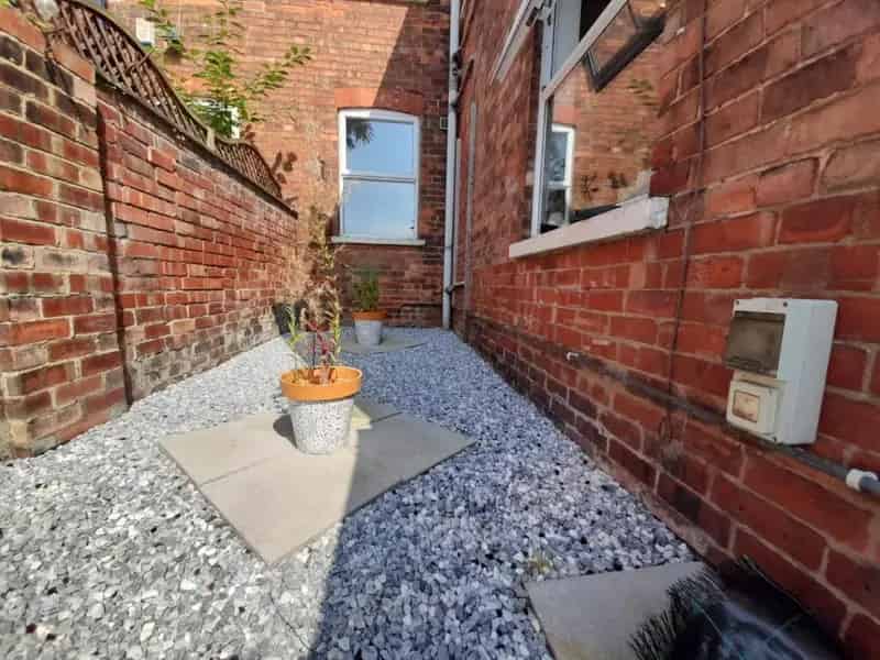 3 Bed Mid Terrace House Gainsborough