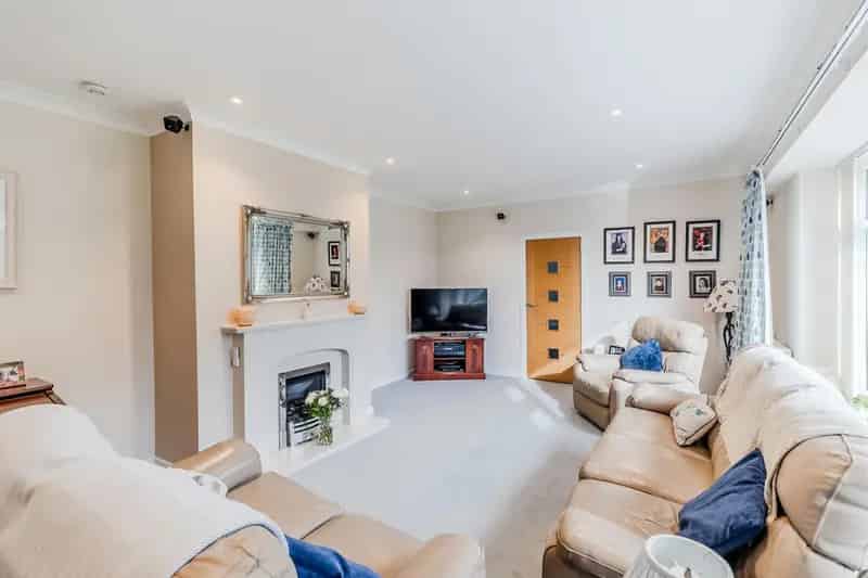 4 Bedroom Detached House for Sale in Bieldside