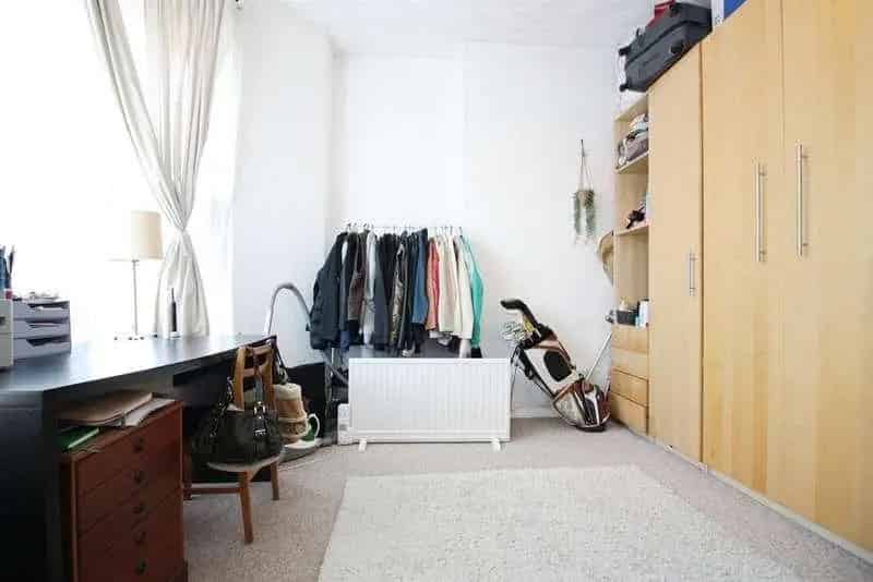 1 Bed Flat for Sale Claude Road Cardiff Share of Freehold