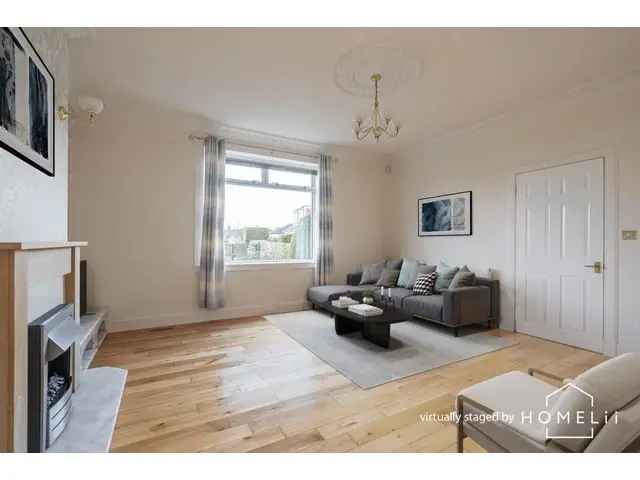 4 Bedroom Bungalow for Sale in Edinburgh