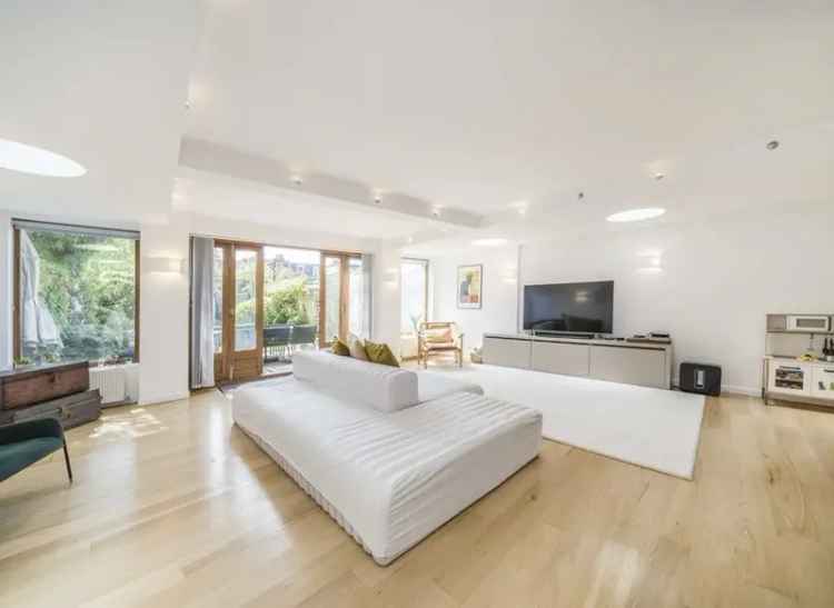 Five Bedroom Victorian Family Home