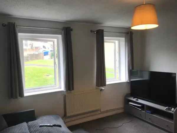 One Bedroom Flat in Quiet Area