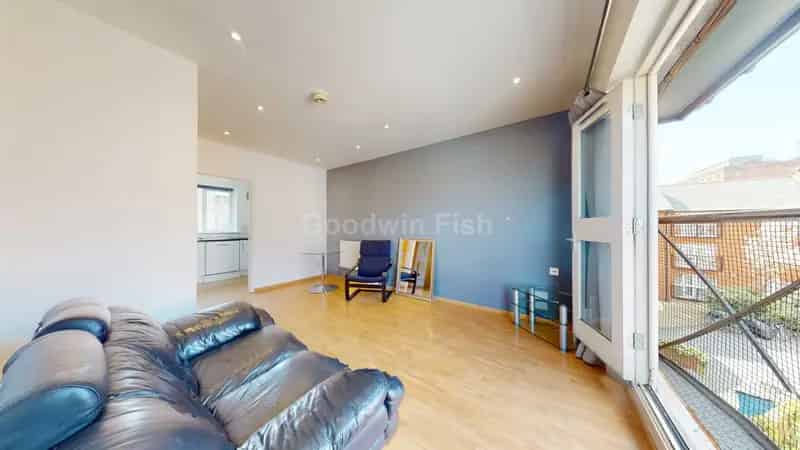 2 Bed Apartment Manchester Piccadilly Basin Canalside Development